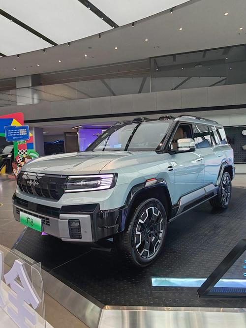 深圳139比亚迪方程豹硬派越野的爆款，英菲尼迪35周年与你共成长